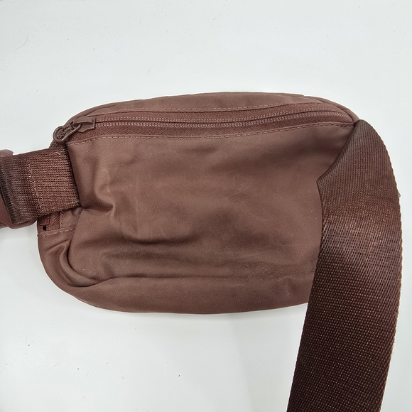 Lululemon Belt Bag - Picture 4 of 5